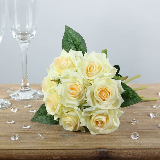 Small Cream Arundel Rose Bouquet