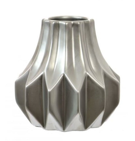 Pleated Vase in Silver H15 x 14 cm