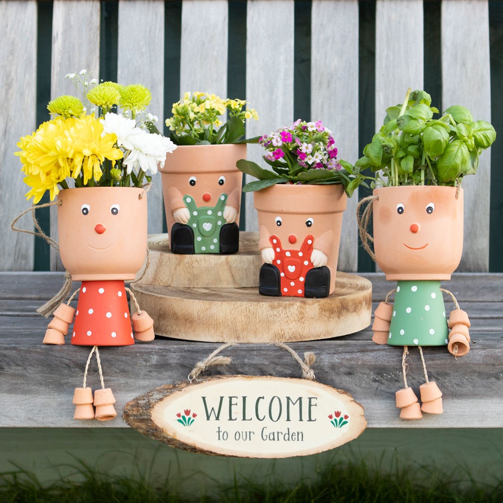 Terracotta Red Pot Lady